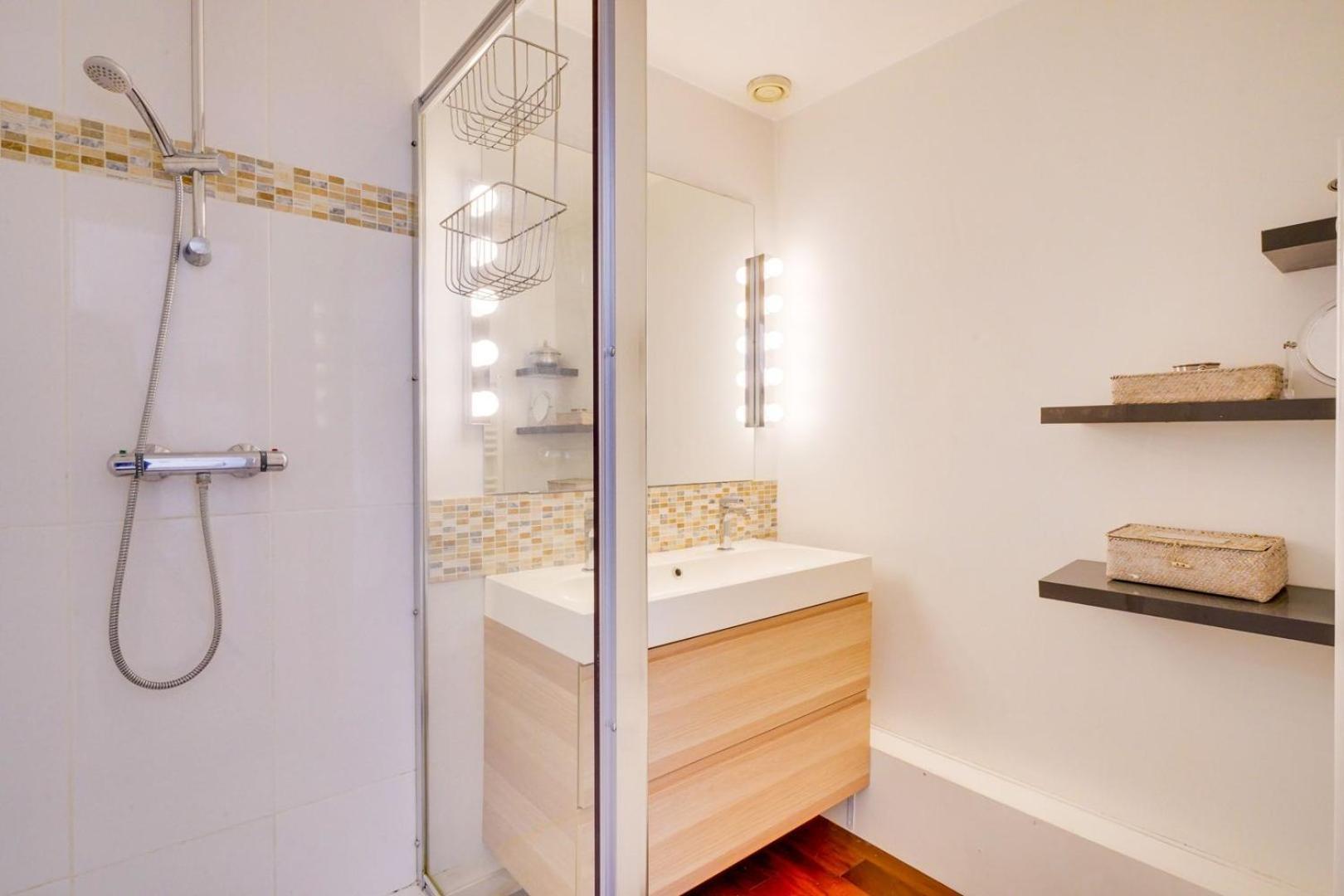 Very Nice Apartment In The Historical Center บอร์โด ภายนอก รูปภาพ