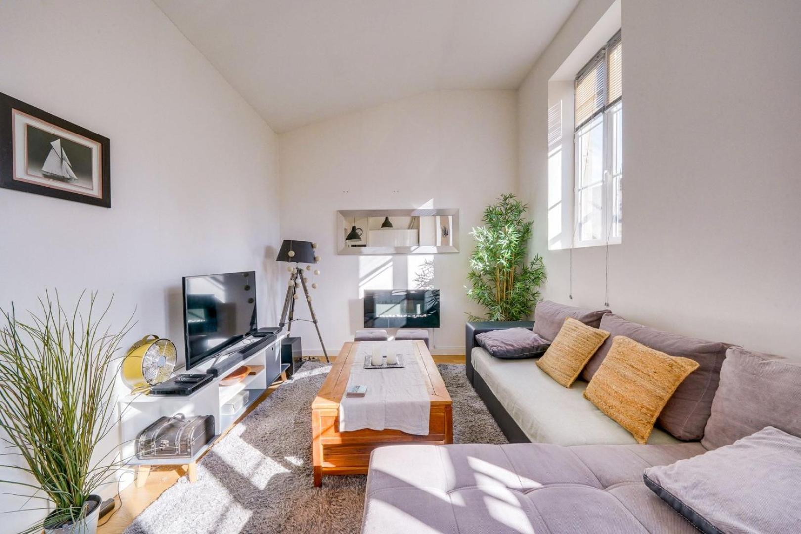 Very Nice Apartment In The Historical Center บอร์โด ภายนอก รูปภาพ